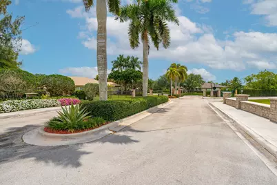 13360 SW 36th Court, Davie, FL 33330 - Photo 2