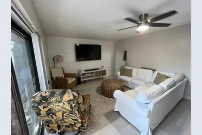 365 S Waverly Place #3c, Vero Beach, FL 32960 - Photo 2