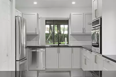 1955 Sacramento, Weston, FL 33326 - Photo 20
