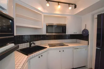2161 NE 42nd Court #114, Lighthouse Point, FL 33064 - Photo 6