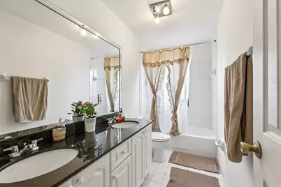 405 E Royal Cove Circle, Davie, FL 33325 - Photo 22