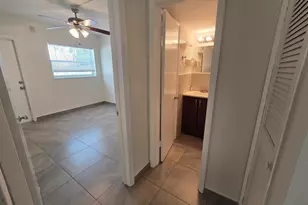 720 NE 2nd St, Fort Lauderdale, FL 33301 - Photo 10