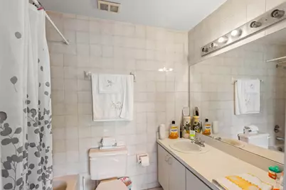 8039 Lake Drive #205, Doral, FL 33166 - Photo 20