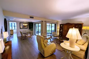 16941 Waterbend Dr, Jupiter, FL 33477 - Photo 4