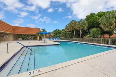 2903 SW 11th Place N, Deerfield Beach, FL 33442 - Photo 18