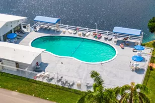 800 SW 10th Terrace, Hallandale Beach, FL 33009 - Photo 36