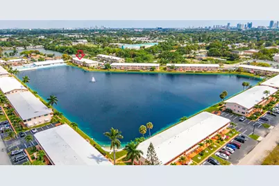 800 SW 10th Terrace #T-6, Hallandale Beach, FL 33009 - Photo 2