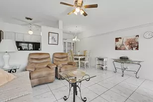 800 SW 10th Terrace, Hallandale Beach, FL 33009 - Photo 10
