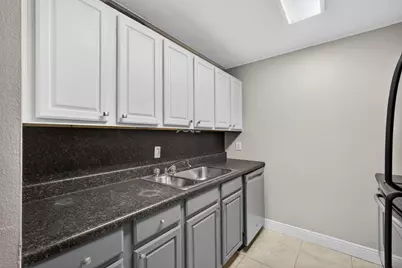725 Hummingbird Way #109, North Palm Beach, FL 33408 - Photo 10