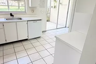 15759 Woodgate Pl, Sunrise, FL 33326 - Photo 8