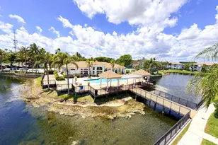 9630 NW 2nd St, Pembroke Pines, FL 33024 - Photo 6