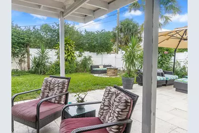532 Foresteria Drive, West Palm Beach, FL 33403 - Photo 24