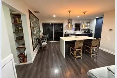 532 Foresteria Drive, West Palm Beach, FL 33403 - Photo 2