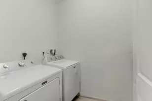 11675 SW 13th Ct, Pembroke Pines, FL 33025 - Photo 18