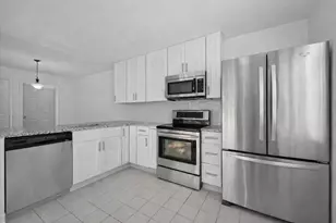 1945 Stratford Way, West Palm Beach, FL 33409 - Photo 10