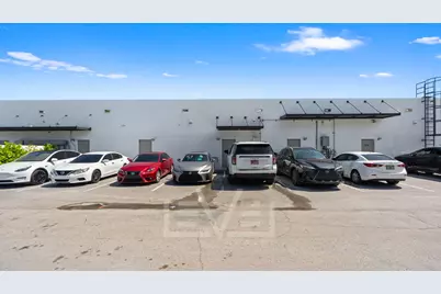 2705 E Commercial Boulevard, Fort Lauderdale, FL 33308 - Photo 12