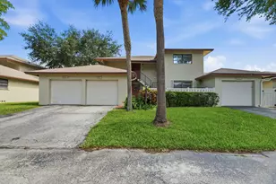 1769 NE 40th Pl, Pompano Beach, FL 33064 - Photo 1