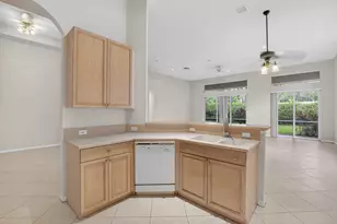 10060 Armani Dr, Boynton Beach, FL 33437 - Photo 22
