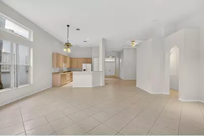 10060 Armani Drive, Boynton Beach, FL 33437 - Photo 12