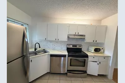 1244 S Military Trail #724, Deerfield Beach, FL 33442 - Photo 2