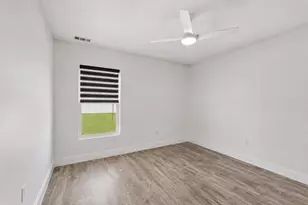 380 SW Donna Terrace, Port Saint Lucie, FL 34984 - Photo 10
