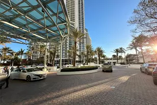 18201 Collins Ave, Sunny Isles Beach, FL 33160 - Photo 70