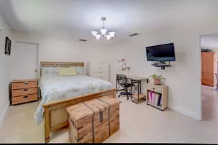 1677 NW 111th Way, Coral Springs, FL 33071 - Photo 20