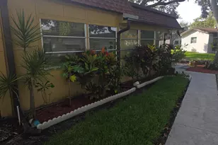 2002 SW Natura Blvd, Deerfield Beach, FL 33441 - Photo 6