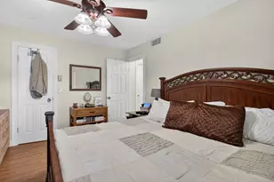 2002 SW Natura Blvd, Deerfield Beach, FL 33441 - Photo 30
