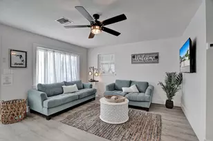 1969 NE 5th St, Deerfield Beach, FL 33441 - Photo 32