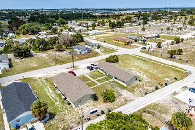 1205 Ave K, Fort Pierce, FL 34950 - Photo 2