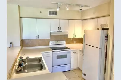 7864 Sonoma Springs Circle #104, Lake Worth, FL 33463 - Photo 2