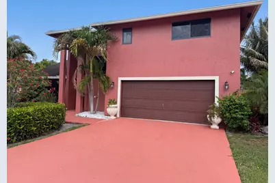 118 Waterway, Royal Palm Beach, FL 33411 - Photo 1
