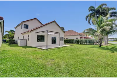 8865 Lake Park Circle S, Davie, FL 33328 - Photo 68