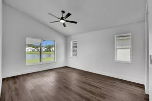 8865 Lake Park Cir S, Davie, FL 33328 - Photo 30