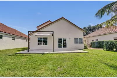 8865 Lake Park Circle S, Davie, FL 33328 - Photo 70
