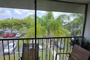 1009 Green Pine Blvd, West Palm Beach, FL 33409 - Photo 10
