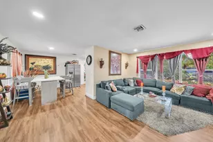 721 SW 38th Ave, Fort Lauderdale, FL 33312 - Photo 2