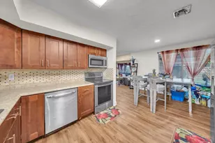 721 SW 38th Ave, Fort Lauderdale, FL 33312 - Photo 18