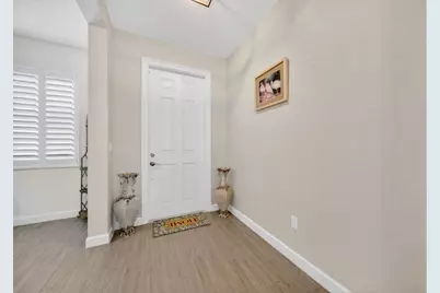 7528 NW Deysbrook Lane, Port Saint Lucie, FL 34987 - Photo 4