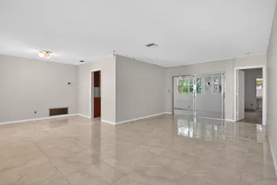 2540 NW 34th Terrace, Lauderdale Lakes, FL 33311 - Photo 28
