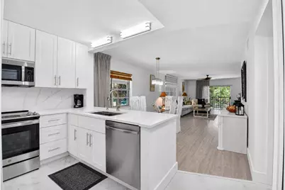 2975 SW 22nd Avenue #2010, Delray Beach, FL 33445 - Photo 4