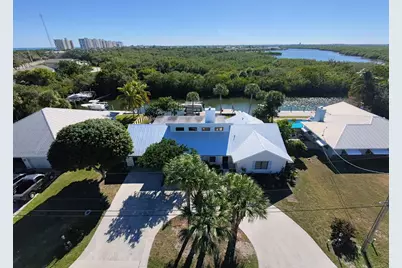 929 Jackson Way, Fort Pierce, FL 34949 - Photo 2