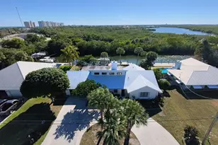 929 Jackson Way, Fort Pierce, FL 34949 - Photo 2
