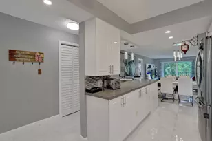 5860 NW 44th St, Lauderhill, FL 33319 - Photo 10