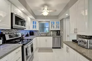 5860 NW 44th St, Lauderhill, FL 33319 - Photo 12
