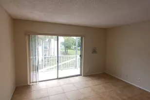 409 Executive Center Dr, West Palm Beach, FL 33401 - Photo 4