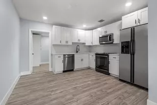 2923 NW 48th St, Fort Lauderdale, FL 33309 - Photo 8