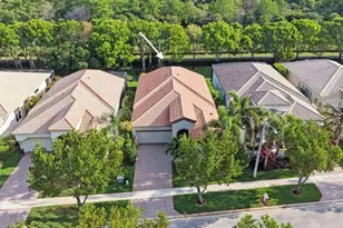 9625 Via Elegante, Wellington, FL 33411 - Photo 2