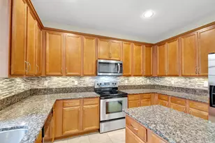 575 Dakota Dr, Jupiter, FL 33458 - Photo 16